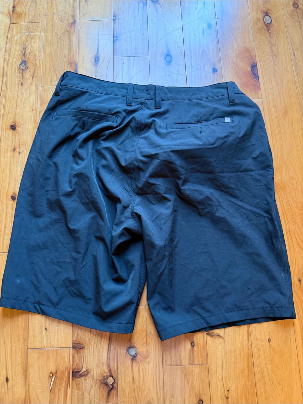 Hurley Men's Black Athletic Board Shorts - Picture 2 of 2